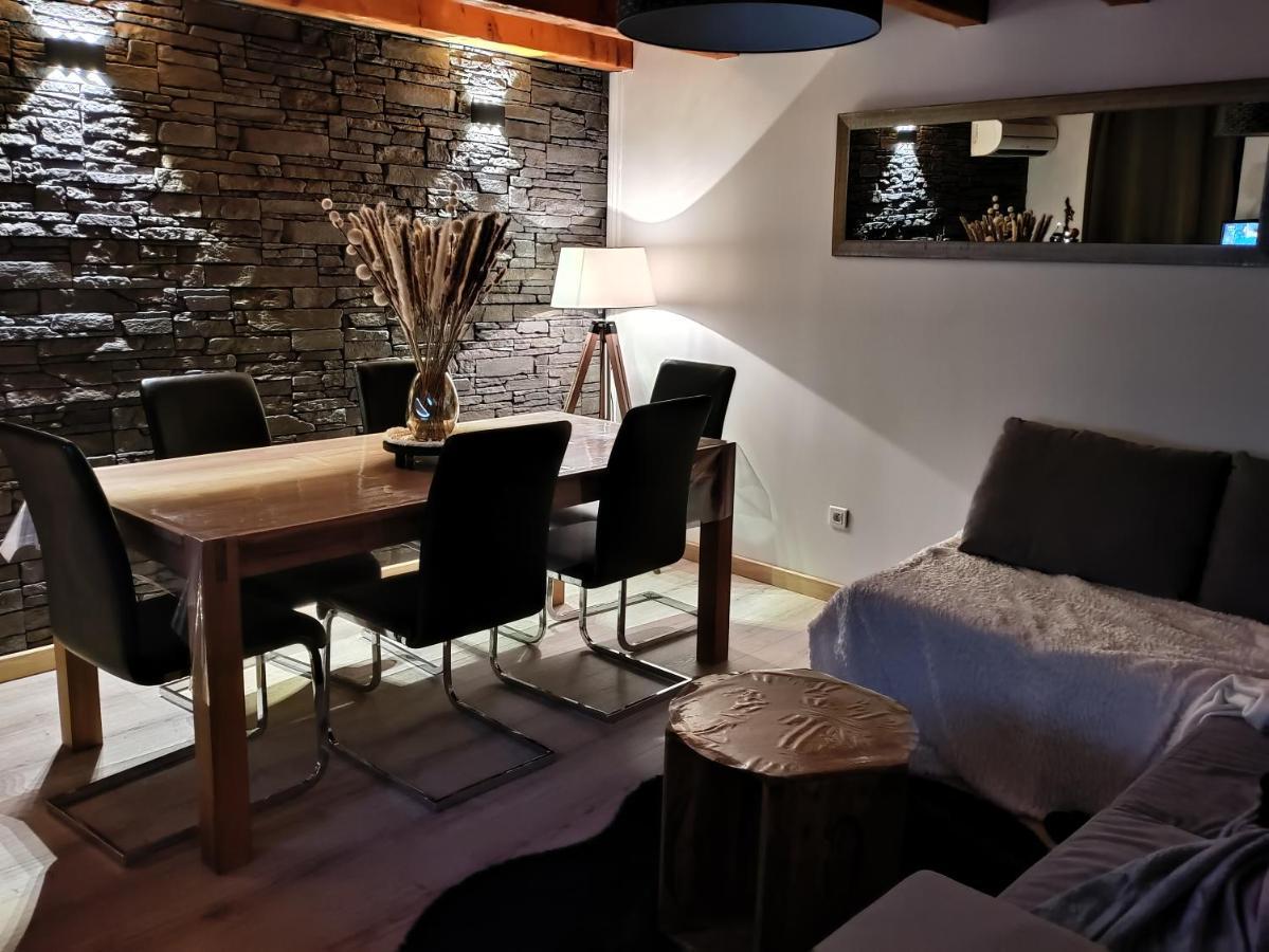 Apartment T3 Duplex Cures Ou Vacances, En Plein Centre-ville Allee D'ethigny Bagneres-de-Luchon